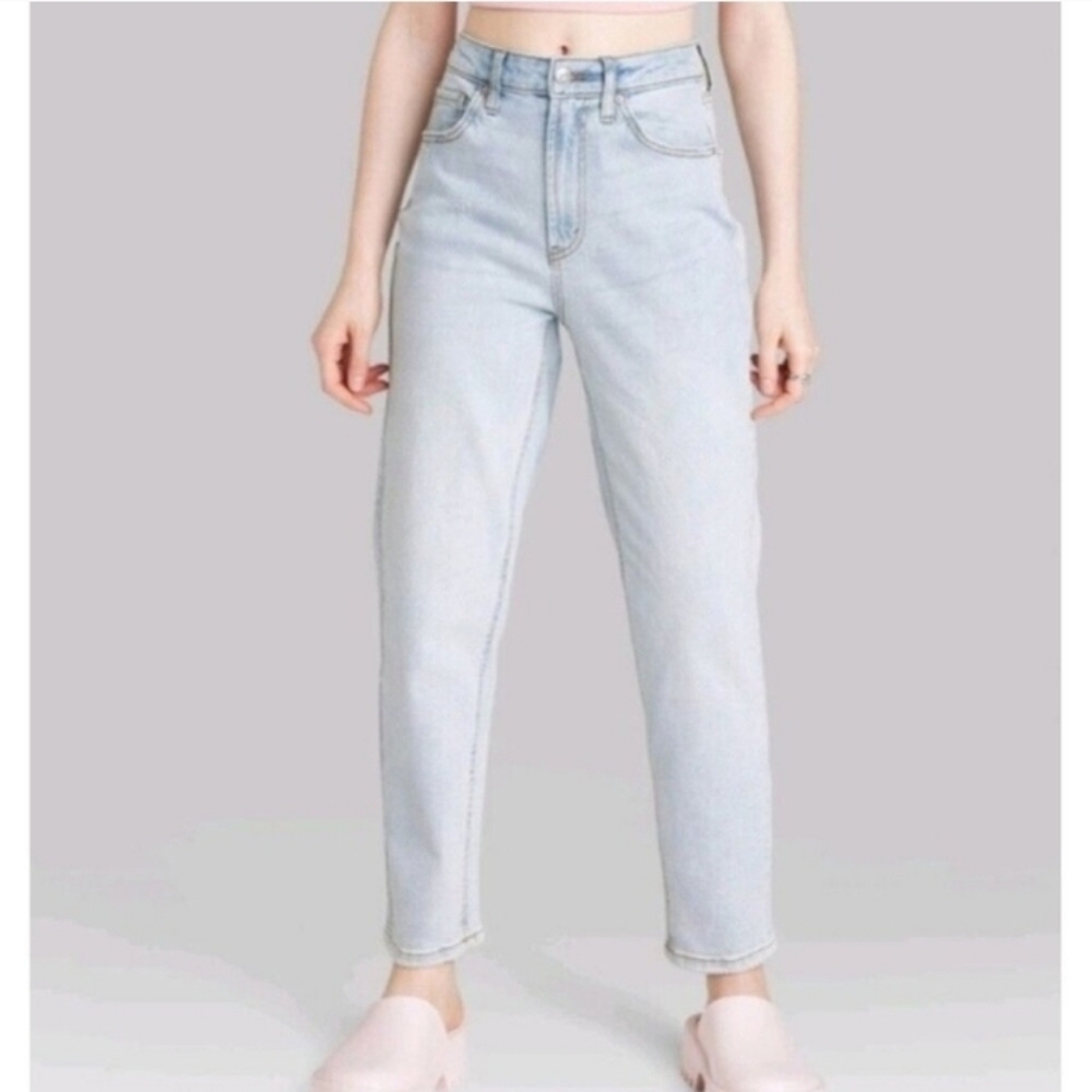 Wild Fable High-Rise Curvy Tapered Jeans Ultra Light Wash Standard Fit Ankle